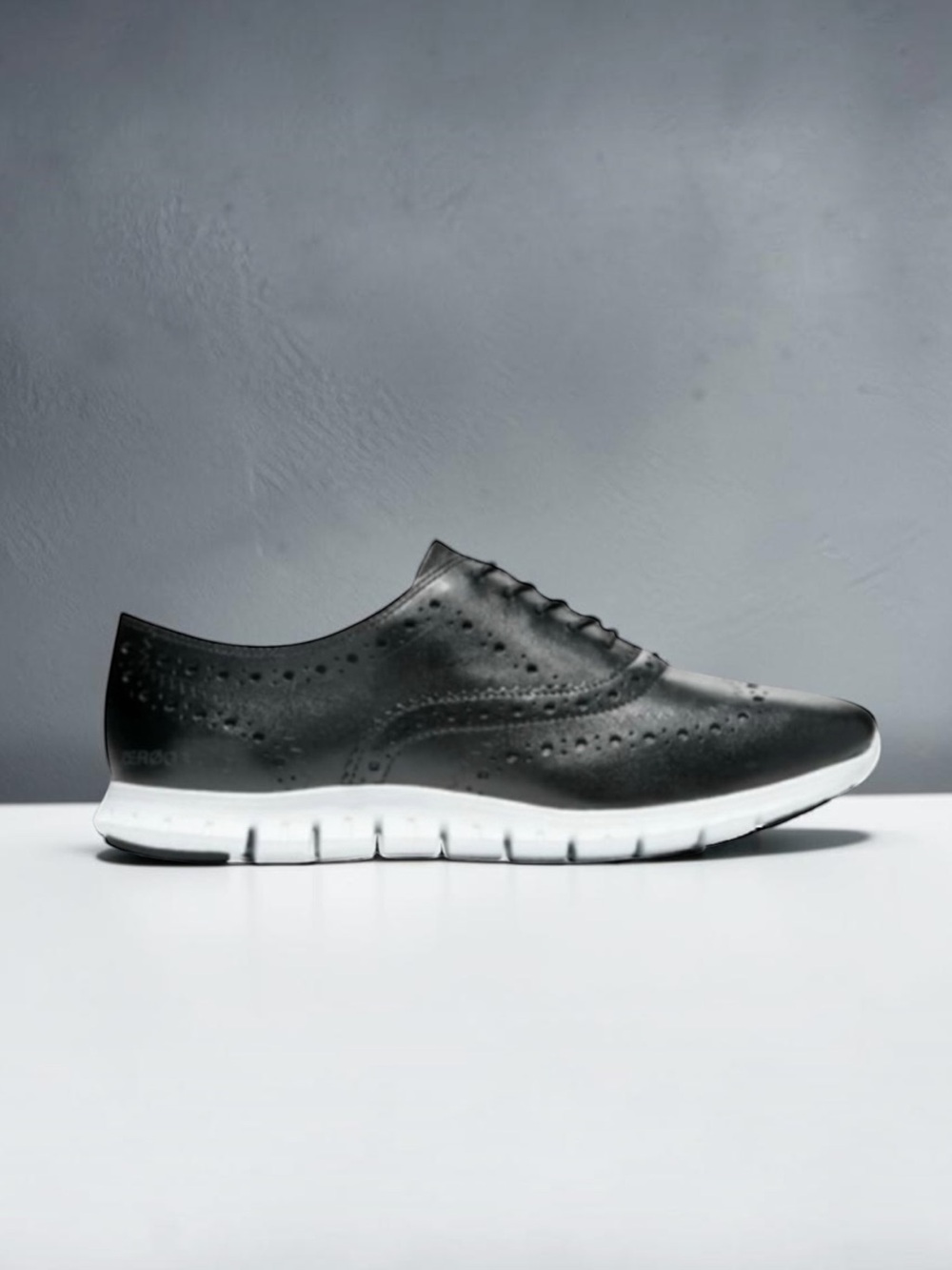 COLE HAAN ZEROGRAND WINGTIP OXFORD SHOES SIZE 10 B